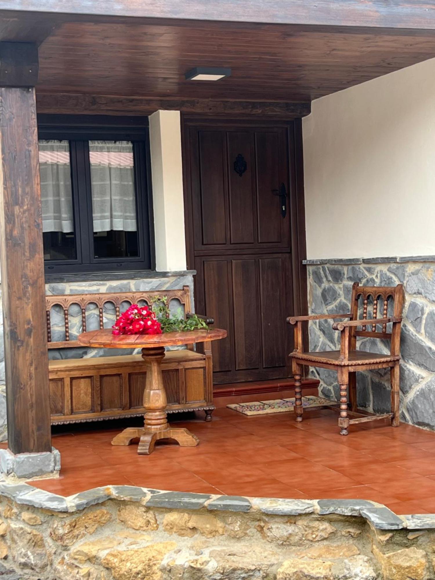 Villa Casa Boni Y Florina Nava Esterno foto