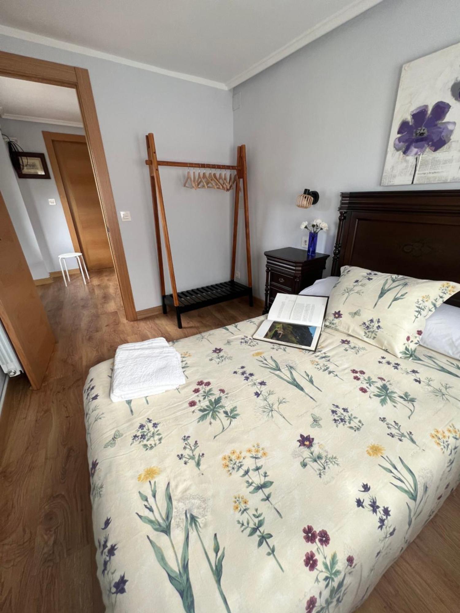 Villa Casa Boni Y Florina Nava Esterno foto